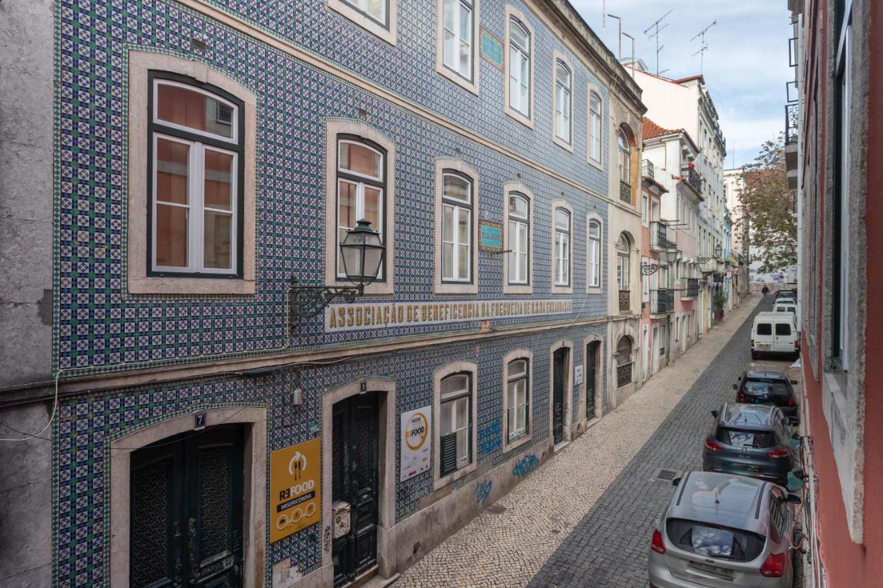 Bairro Alto Guesthouse Лиссабон Экстерьер фото